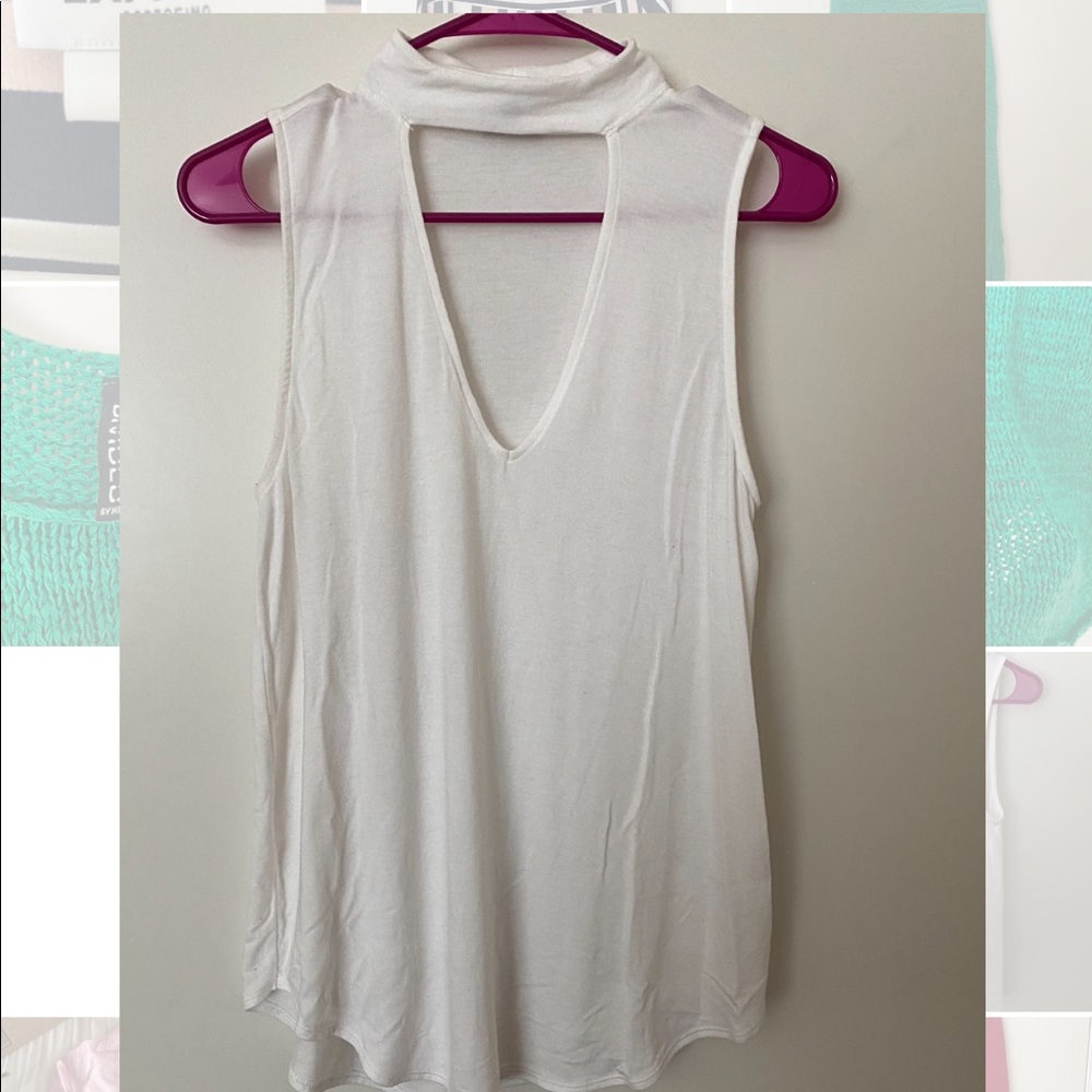V cutout T-Shirt